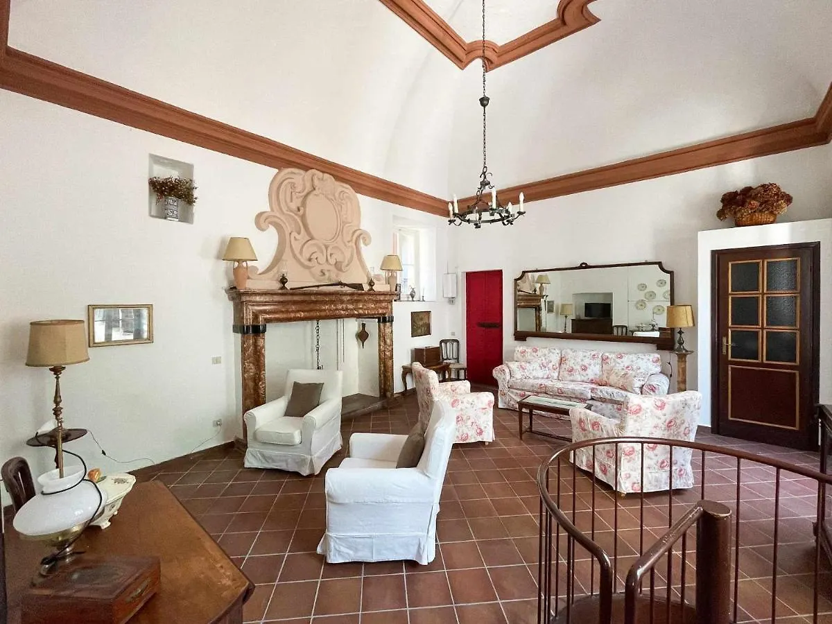 Дом отдыха Il Convento Ancient Apartment With Private Garden Белладжо